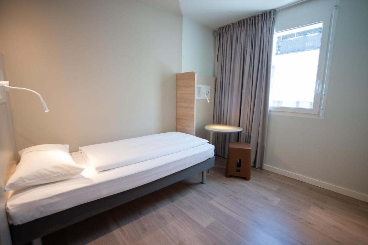Ibis Budget Фрибур Екстериор снимка